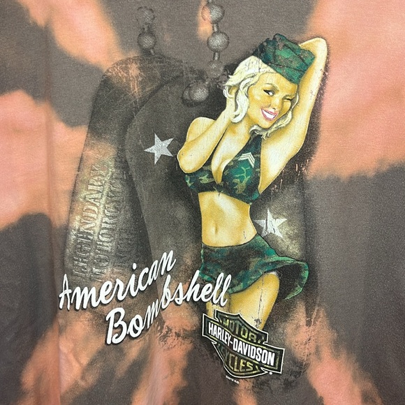American Bombshell Harley Davidson ( Bleach dye ) - Picture 2 of 5